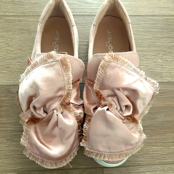 Spring fashion sneakers - Picture 1 of 5